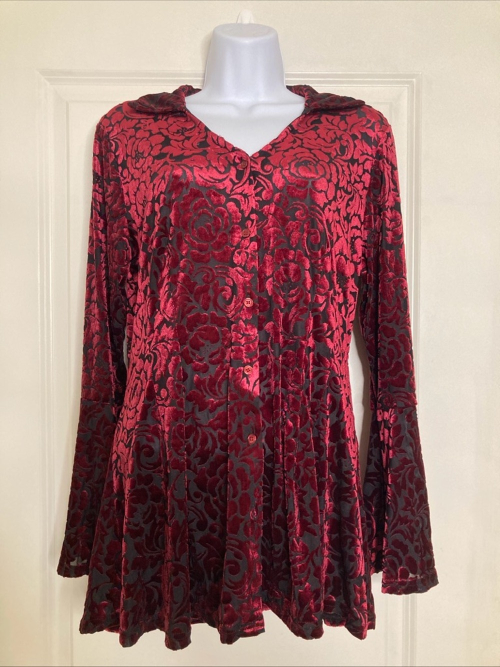 Ultra Pink Burgundy Velvet Burnout Bell Sleeve Top Sz M Whimsigoth Grunge Y2K